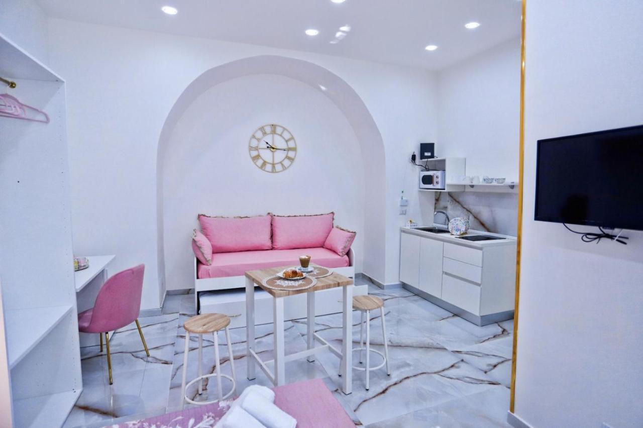 نابولي Sant'Anna Suite المظهر الخارجي الصورة