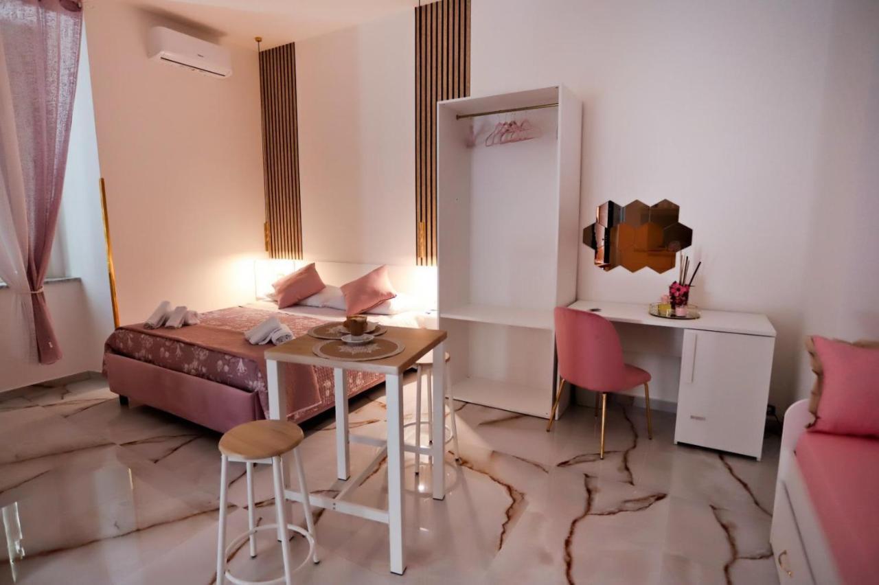 نابولي Sant'Anna Suite المظهر الخارجي الصورة